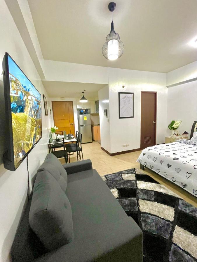 Two Palm Tree Villas Pasay Exteriér fotografie